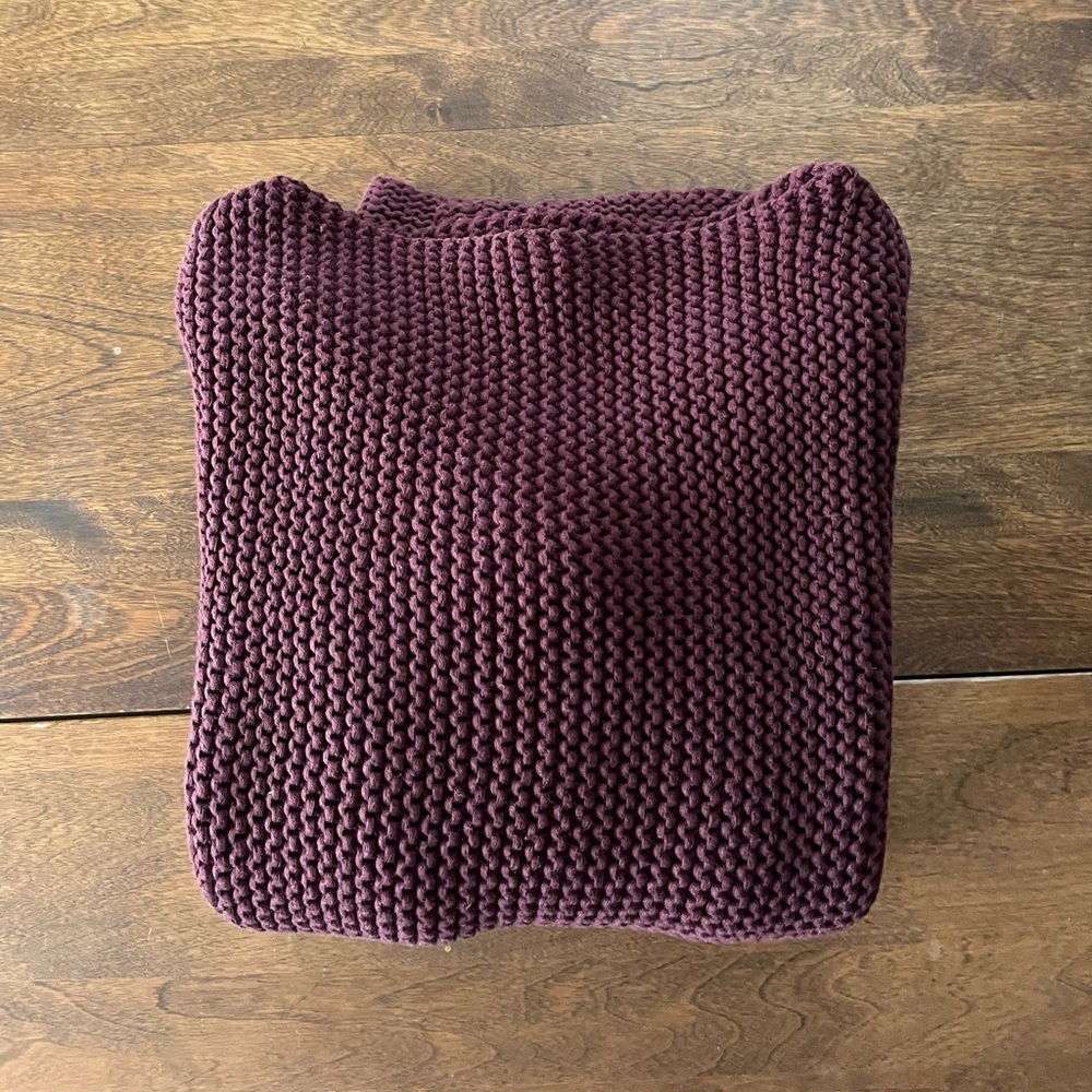 J. Crew cotton burgundy sweater, M